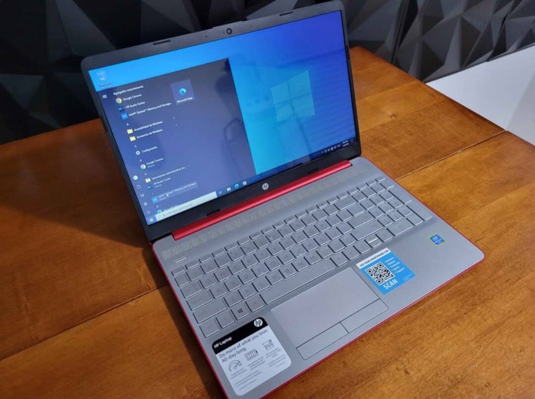 HP Laptop Model 15-dw1081wm 15.6"(Intel Pentium Go