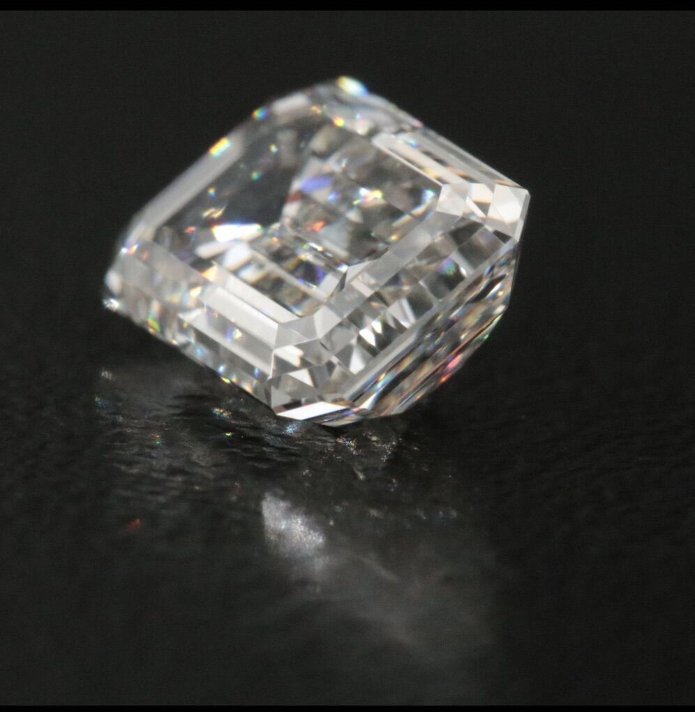 1.58 ct Emerald cut H Color VS1