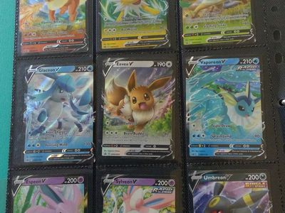 English Sword & Shield Black Star Promo Eeveelution V