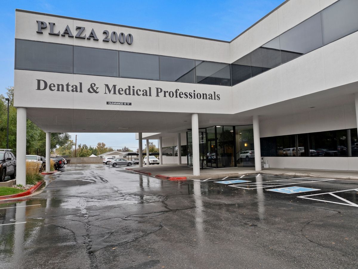 LEASE: Prime Highland Dr Location in Cottonwood Hts - 2 Luxury Turnkey Dental Spaces/Offices/Suites & 1 Open Concept