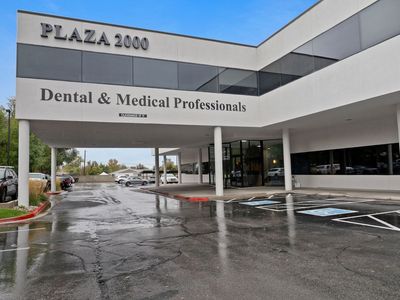 LEASE: Prime Highland Dr Location in Cottonwood Hts - 2 Luxury Turnkey Dental Spaces/Offices/Suites & 1 Open Concept