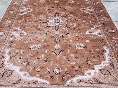 New. 9x12 Elegant Brown & Cream Floral Area Rug - Classic Design for Any Room Washable