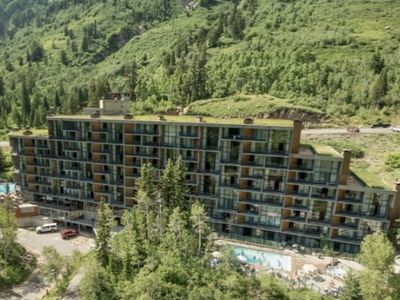 Snowbird Iron Blosam Lodge Rental - 2 Rooms (May 30 - June 6) Sleeps 8