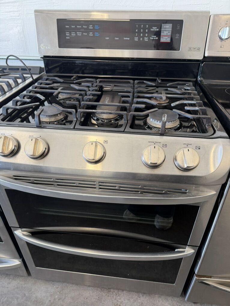 LG Stainless Steel Double Oven Gas Range