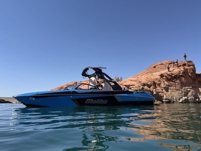 2020 Malibu 23 MXZ