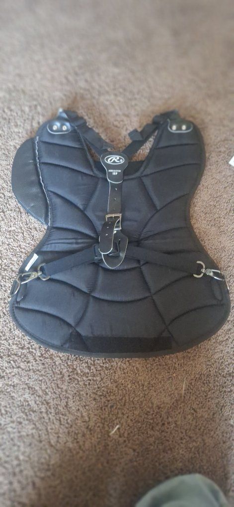 Rawlings Ages 12+ Over Chest Protector Catcher's Gear Black 12P Baseball Softball