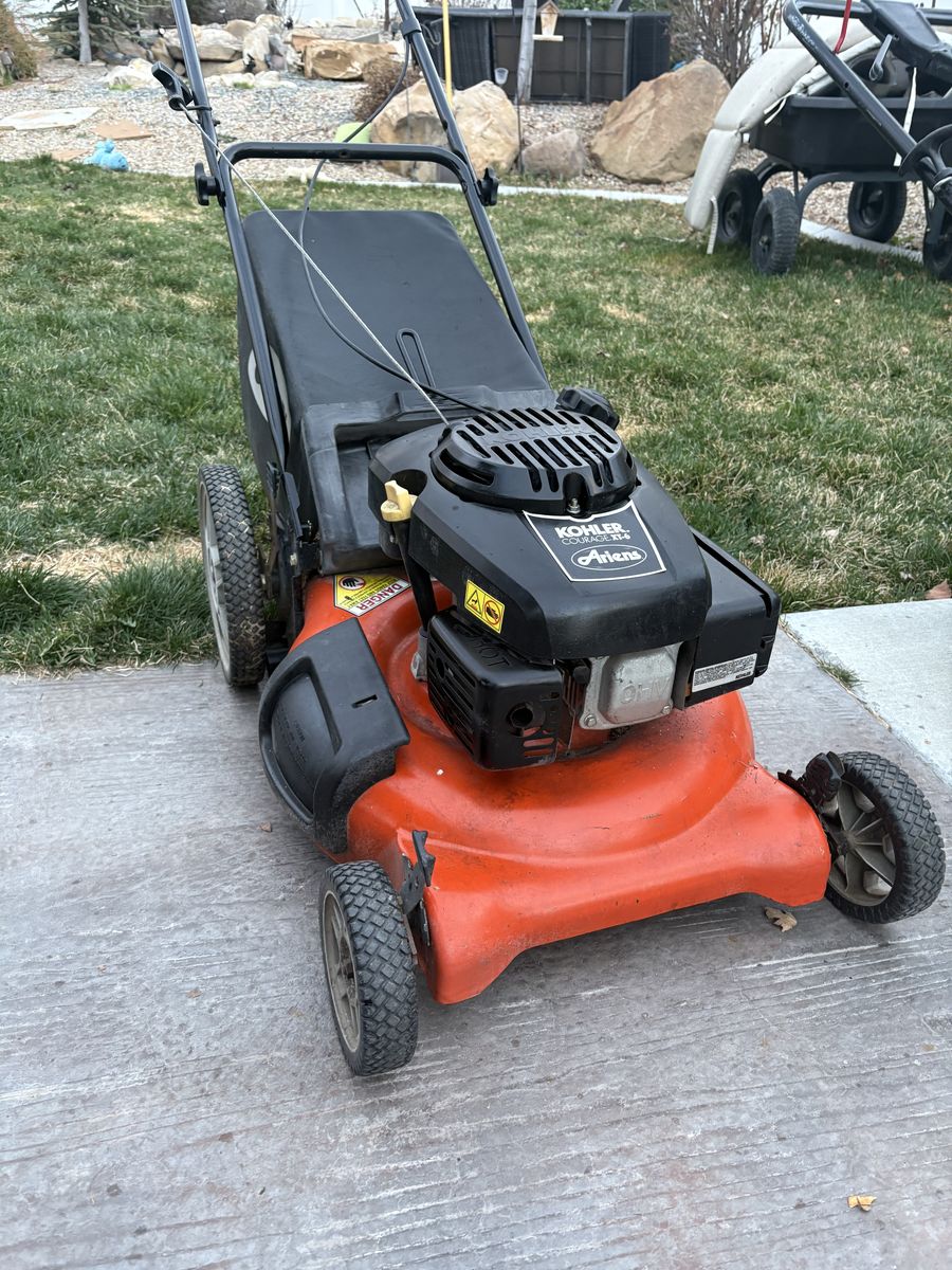 Ariens Lawnmower