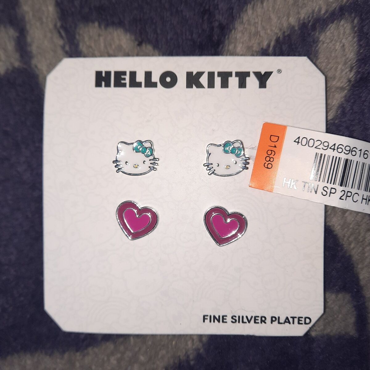 hello kitty earrings