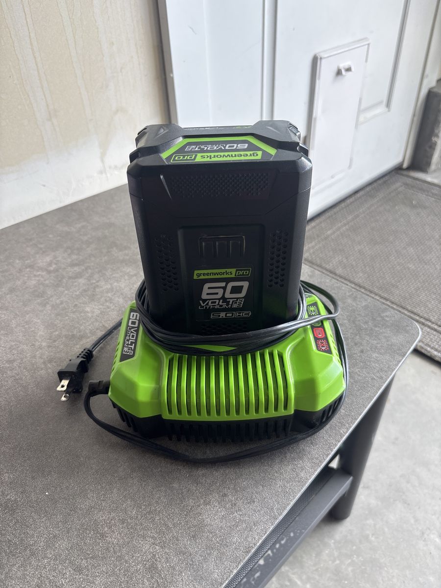 Greenworks 60V battery