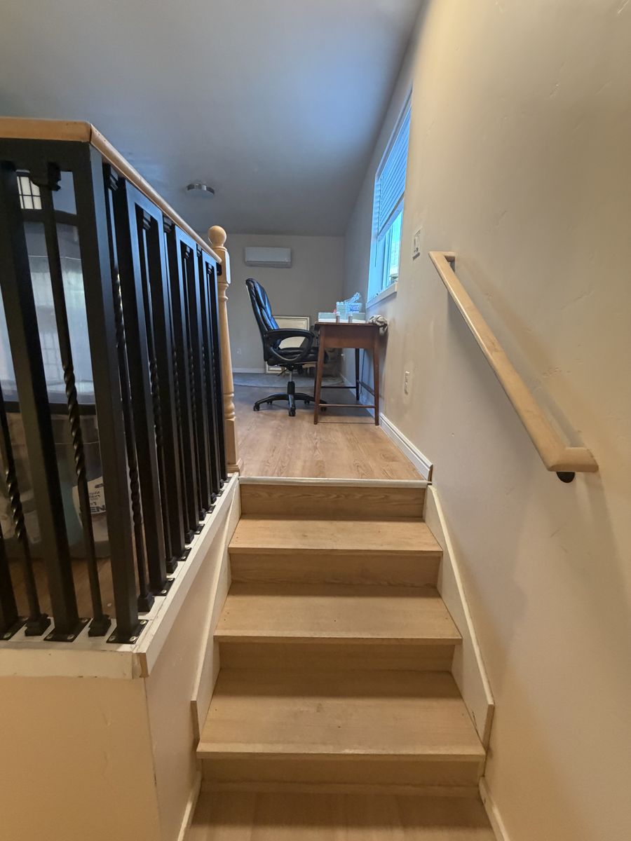 Main image 12