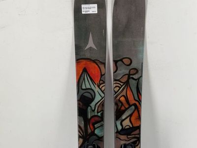 2026 Atomic Bent 100 w/ Atomic Strive 11 Demo Bindings