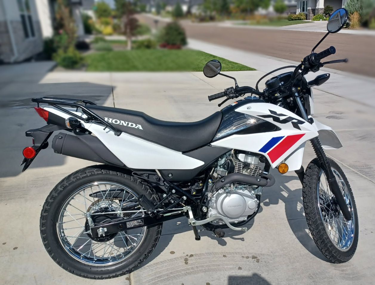 2025 XR150L