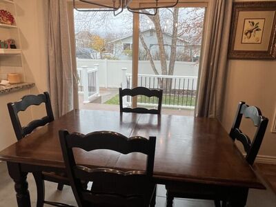 Dining Table With Leaf