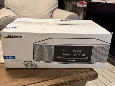 Bose Wave Music System IV - Factory Box Included