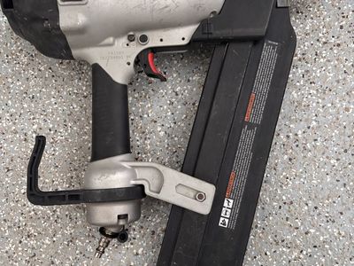 Porter Cable FR350B Framing Nailer 21 Degree Pneumatic Nail Gun