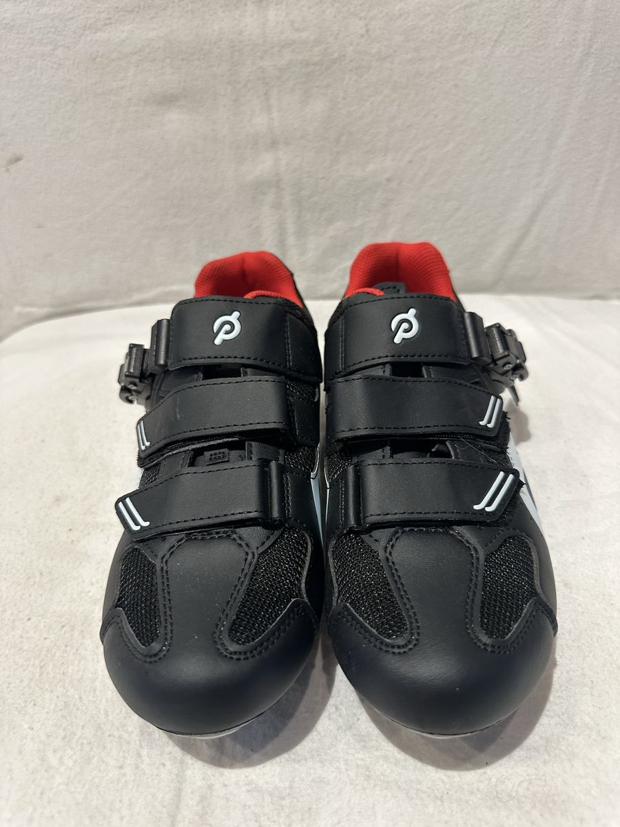 Peloton men’s size 8 or EU 41 black cycling shoes with delta clips