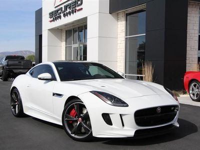 2016 Jaguar F-Type R