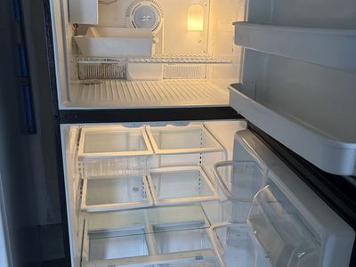 Amanda refrigerator