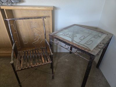 KOKOPELLI TABLE & CHAIR