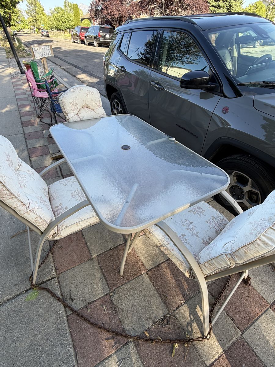 Patio set