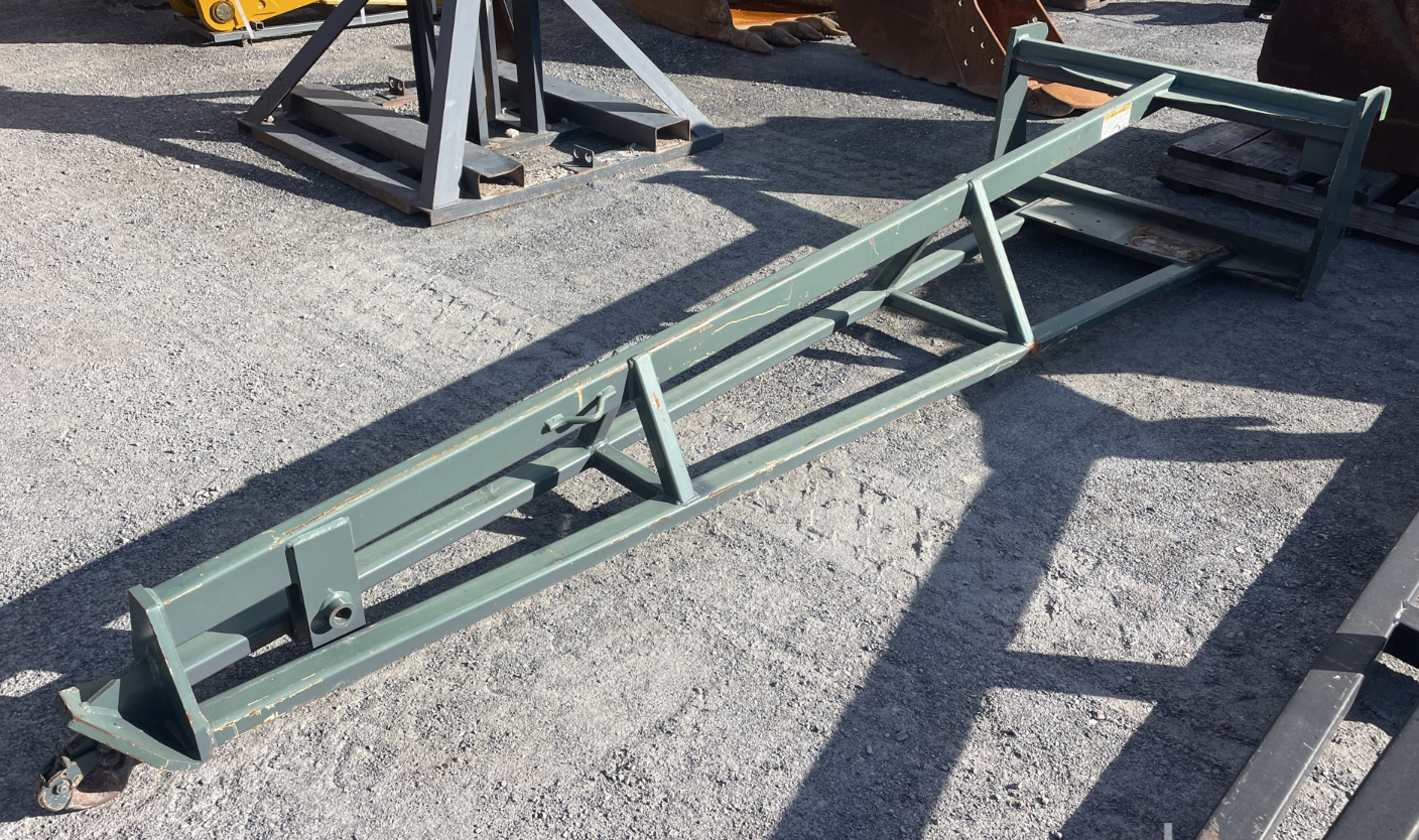 Gehl Wheel Loader Lifting Crane Jib Fixed Boom Hoist Material Handling Construction Industrial Equipment Yard Jobsite Attachment