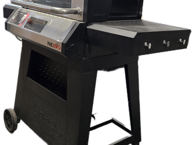 Nexgrill Neevo 720 Propane Gas Digital Smart Grill