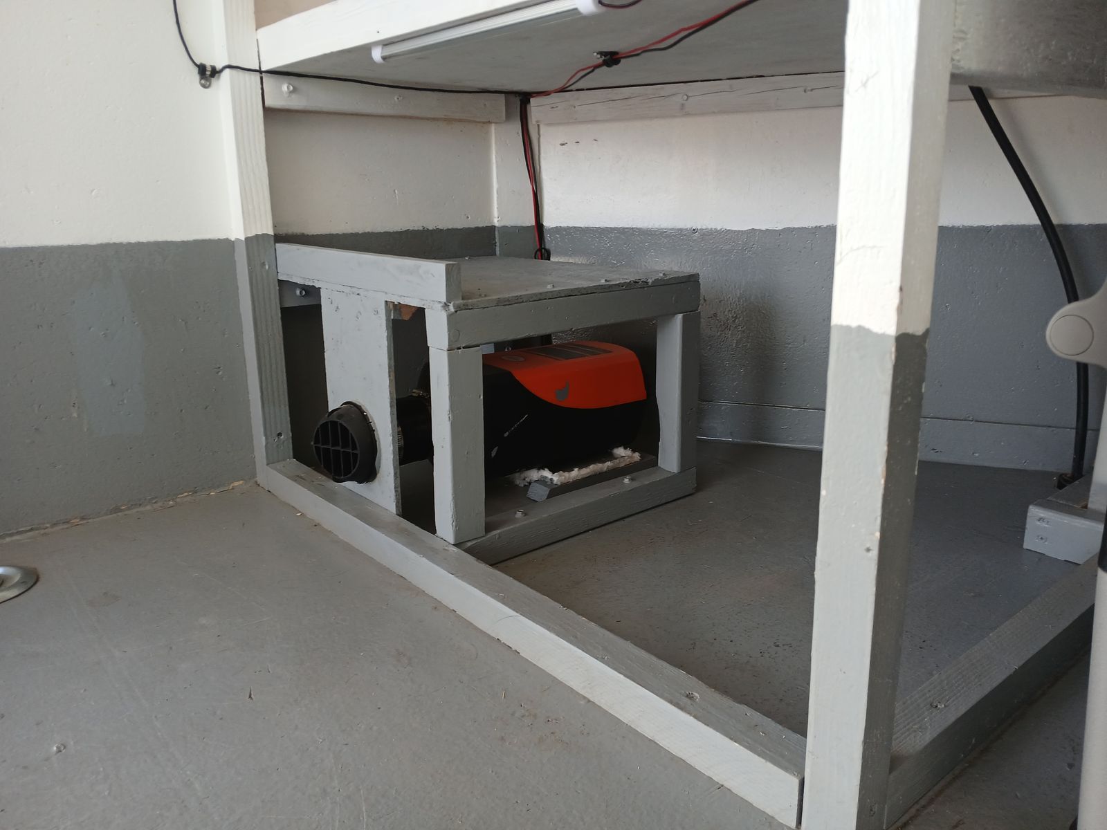 Main image 11