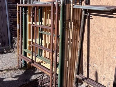 6 - sets of 5’x5’ scaffolding with cross braces