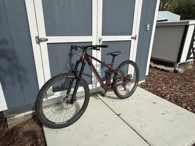 Used 2024 Rossignol Heretic