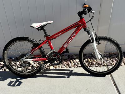 Scott Scale Jr bike