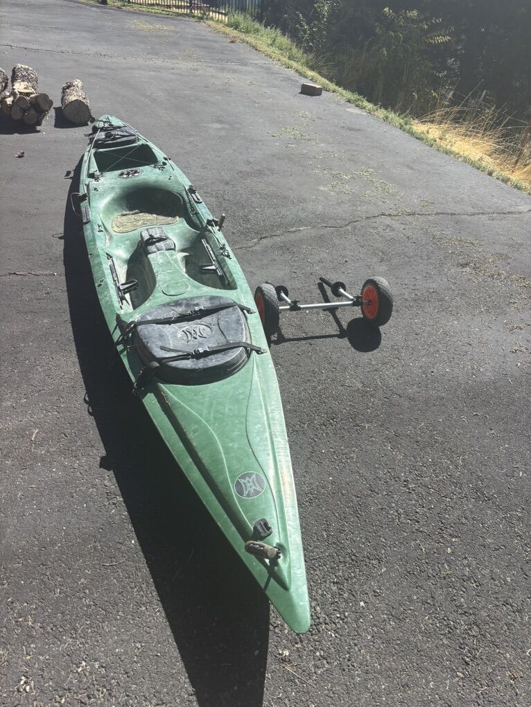 Perception Bimini 15ft Kayak