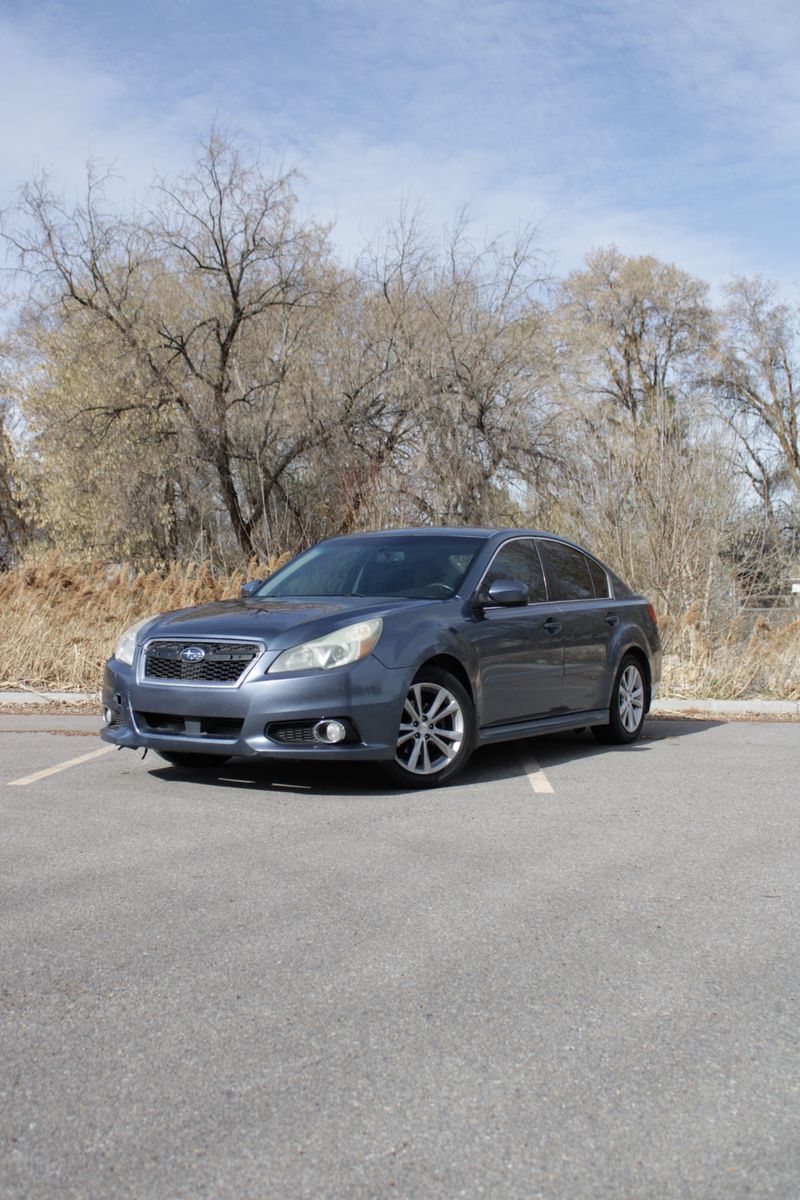 2013 Subaru Legacy 2.5i Limited