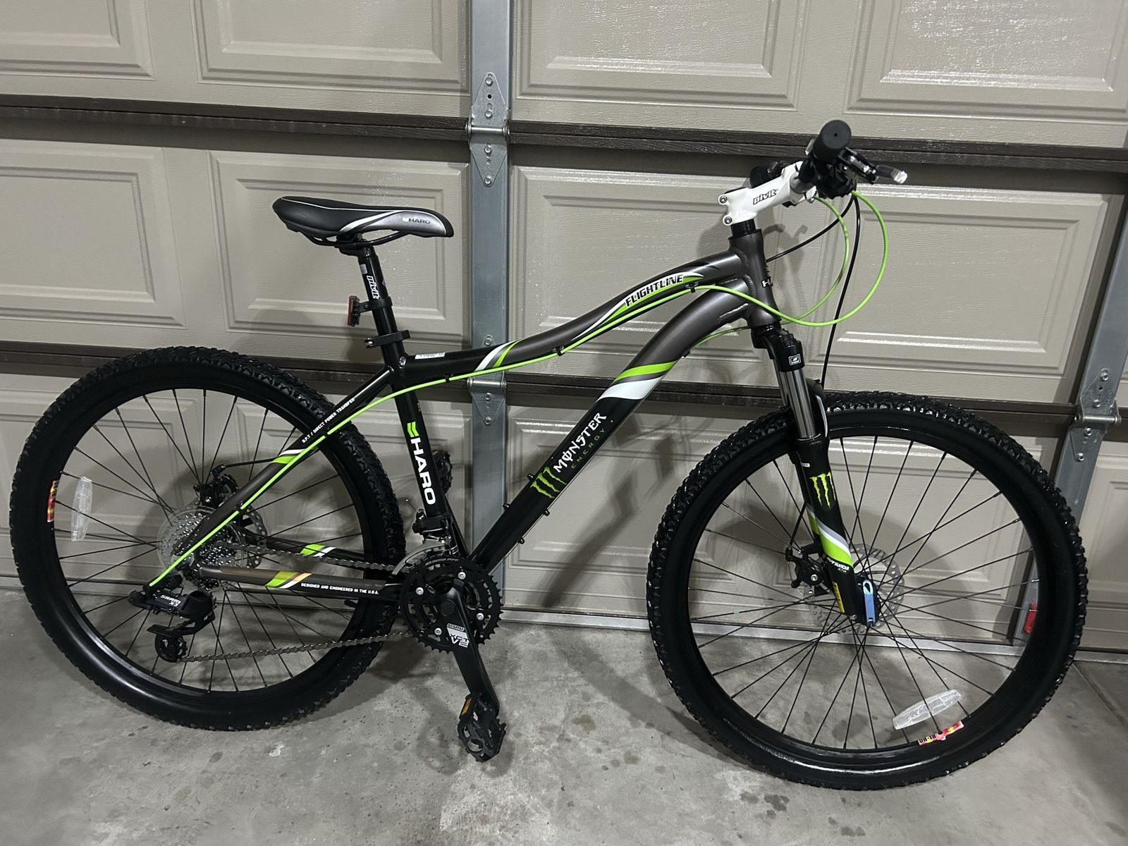 HARO FLIGHTLINE - Medium (Brand New)