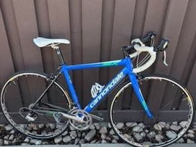 Cannondale Six 3 Aluminum Road Bike 48cm Blue