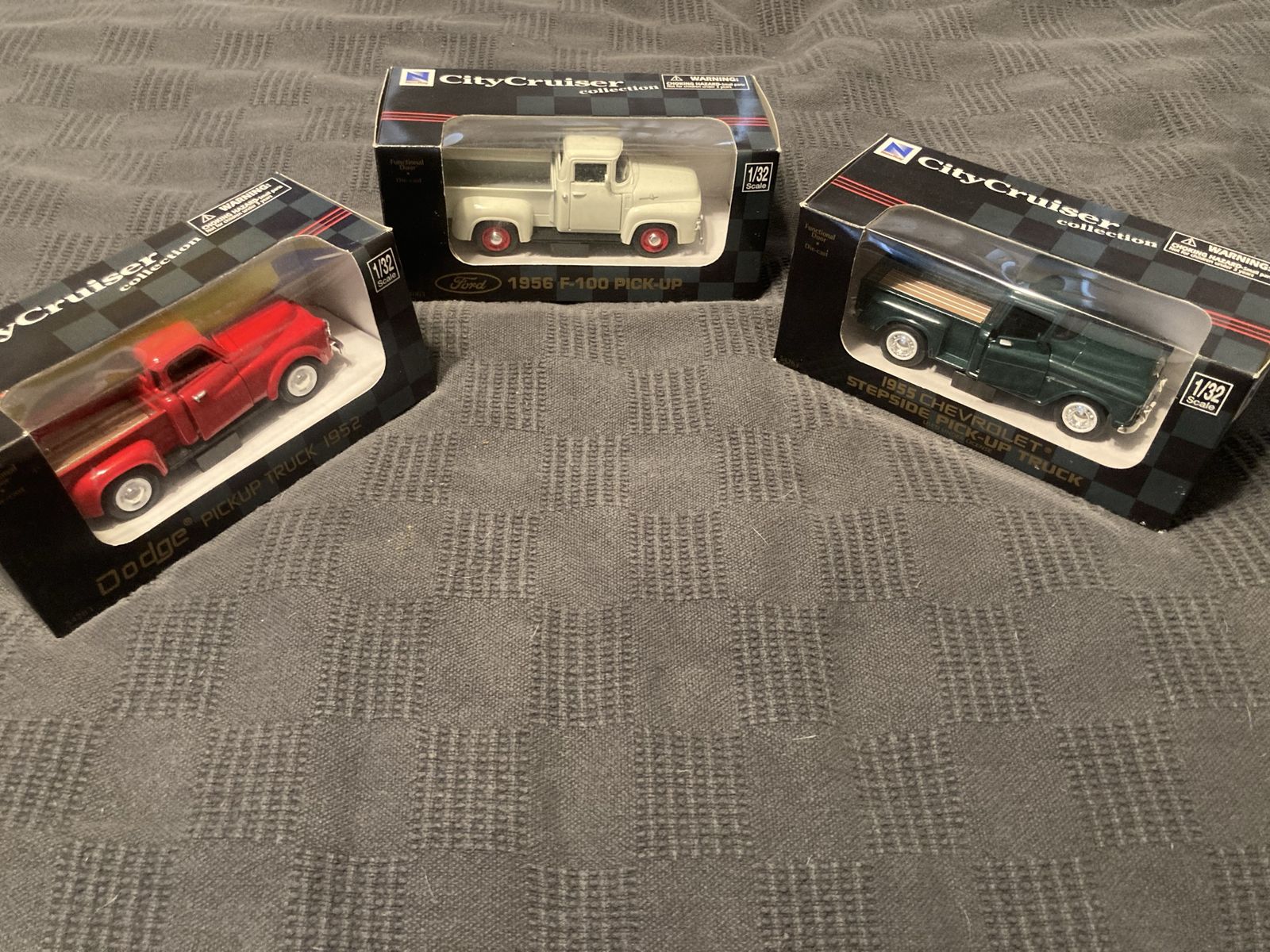 City Cruiser Collection Die-Cast 1/32 Scale Pickup Trucks - Ford, Chevy, Dodge (Set of 3)