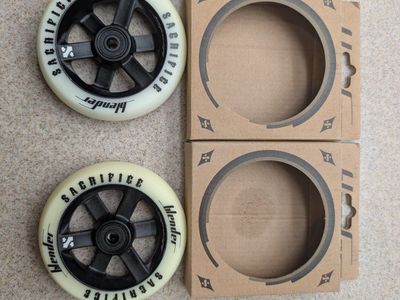 110mm Pro Scooter Wheels - White Sacrofice