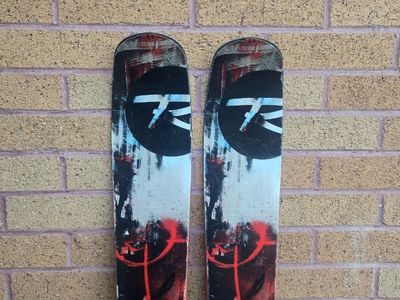 Men's 168 cm Rossignol S7 Fat Powder Skis Bindings