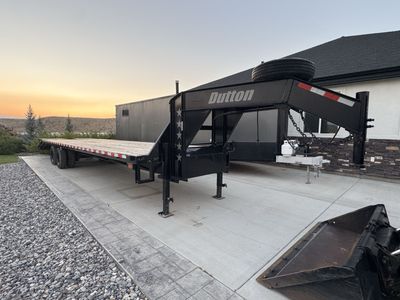 24k 32’ Dutton Gooseneck Flatbed Equipment Trailer