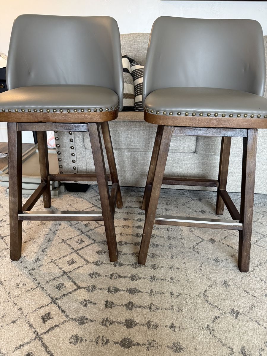 High Quality Swivel Barstools