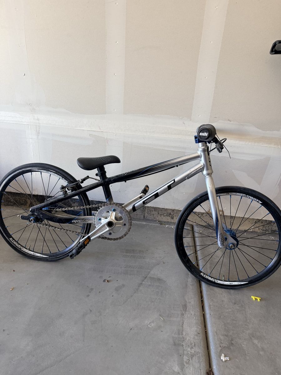 GT Micro Mini BMX Mini Race Bike