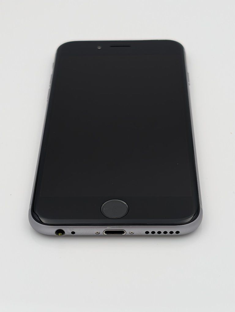 Apple iPhone 6s | 64GB | Space Gray (Unlocked)