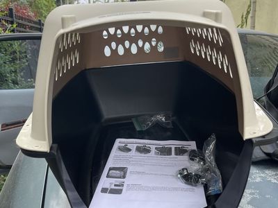 Smell dog crate
