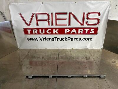 Kenworth T680 Sleeper Trim, Part # U22-1083-000-2