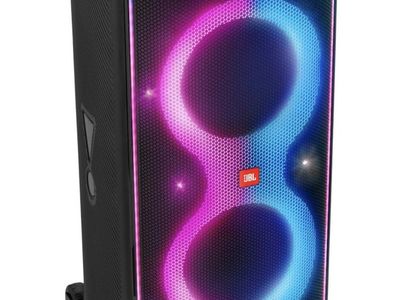 JBL Partybox 710 - 800 watts - amazing speaker