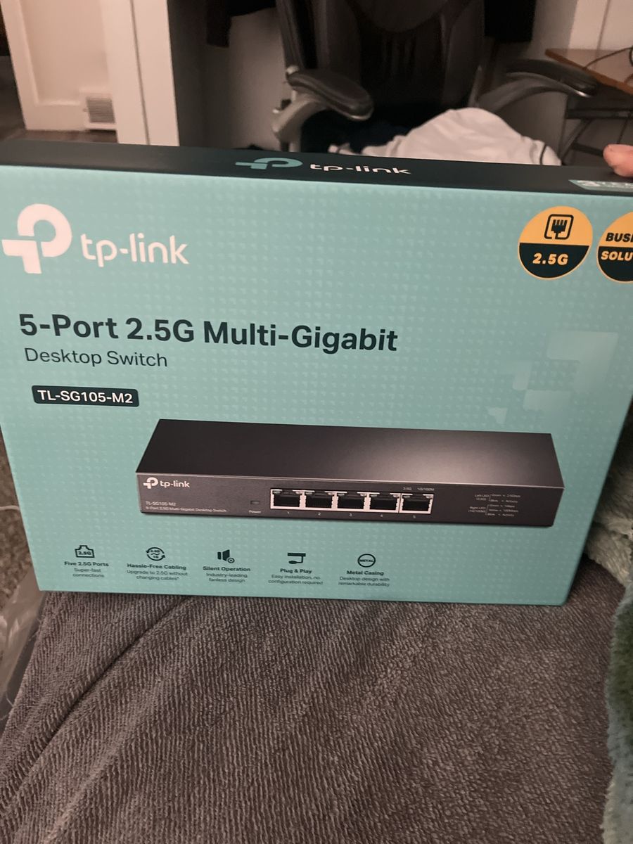 TP-Link TL-SG105-M2 5-Port 2.5G Multi-Gigabit Desktop Switch