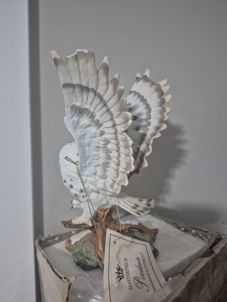 Main image 2