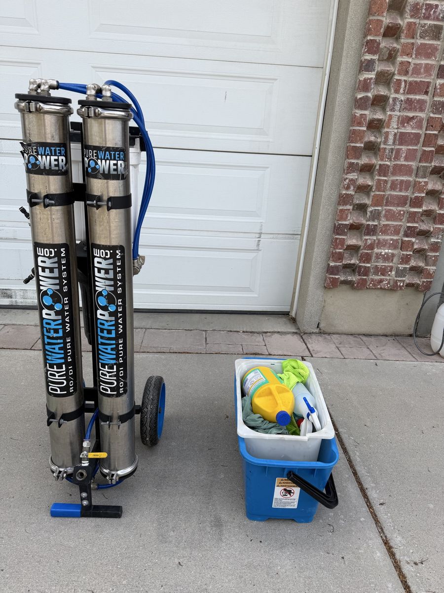 Window cleaning machine