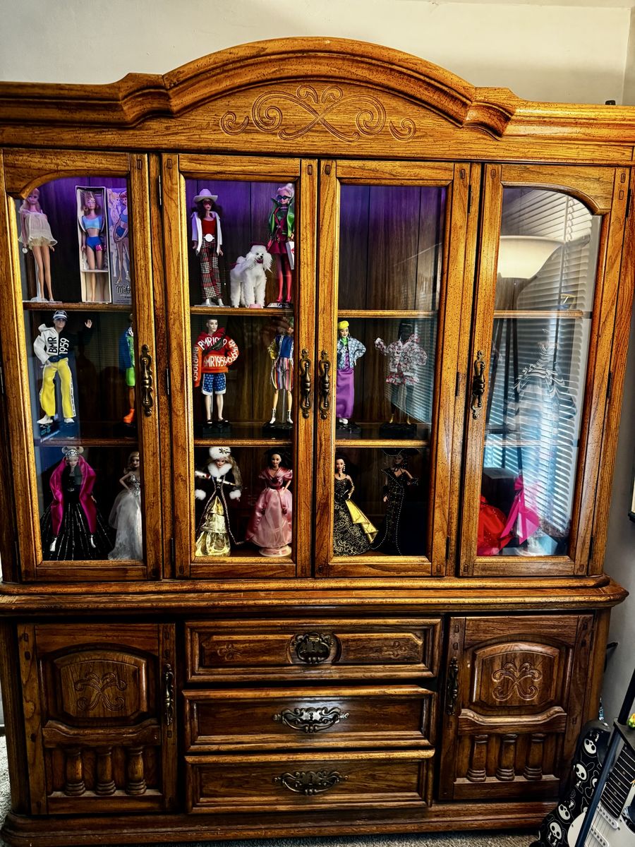 China cabinet