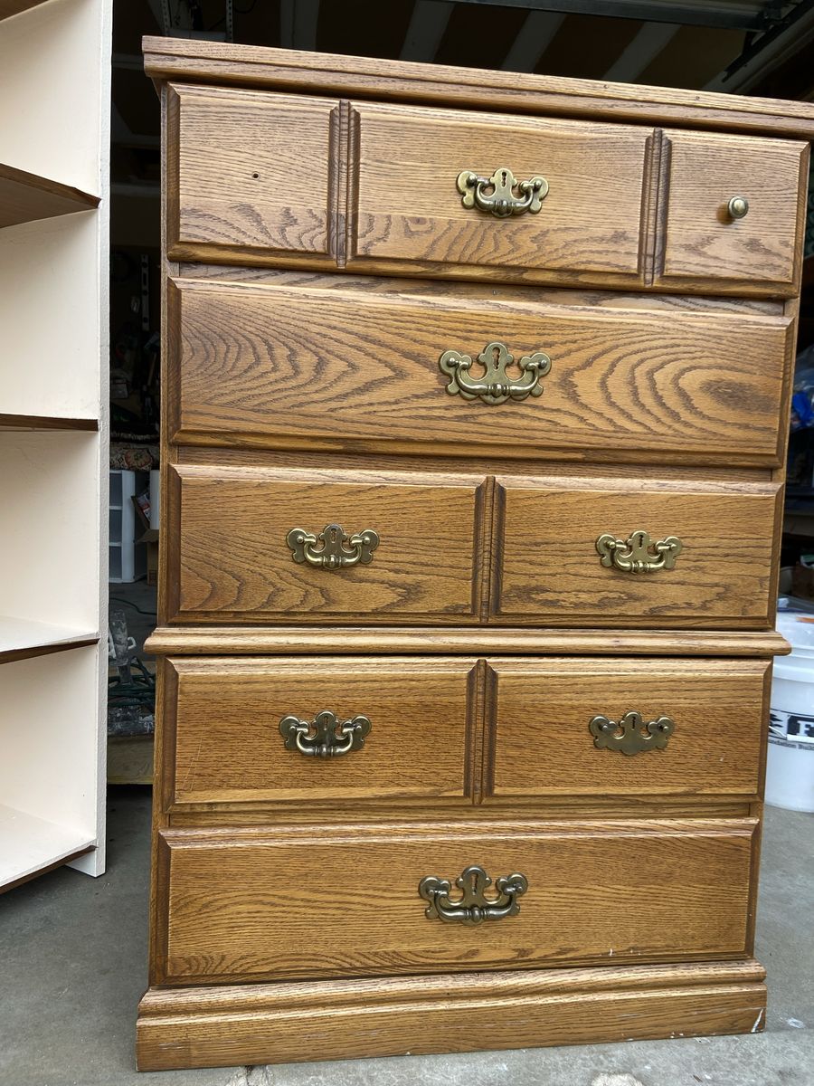 5-drawer Dresser