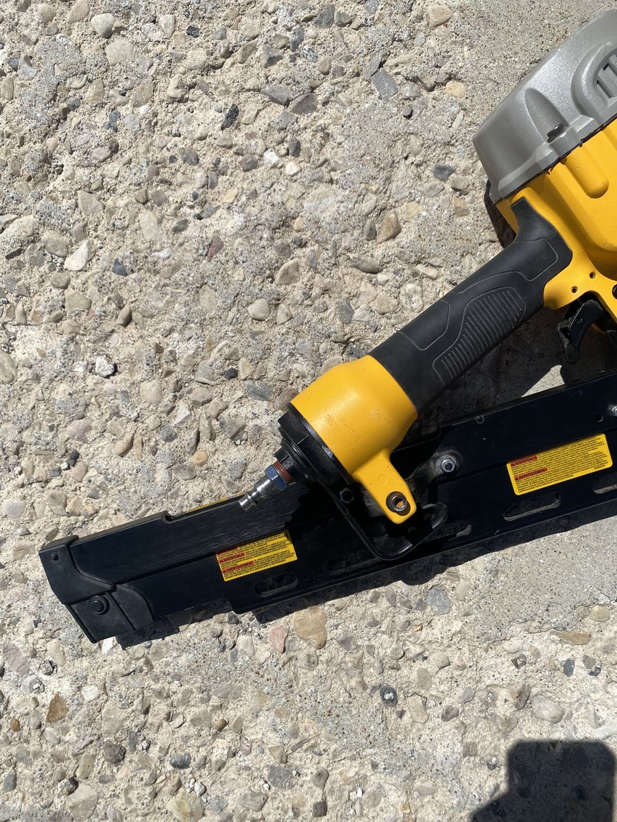 Dewalt 21 degree Roun Head Framing Nail Gun, pneumatic (air) 2" - 3 1/4" nails.